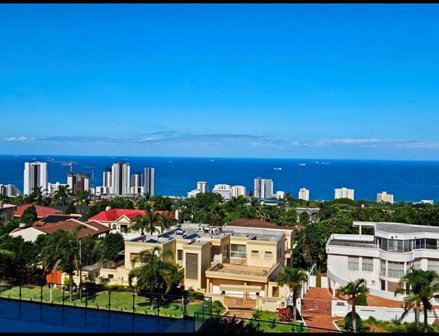 2 BEDROOM APARTMENT FOR SALE IN UMHLANGA RIDGE